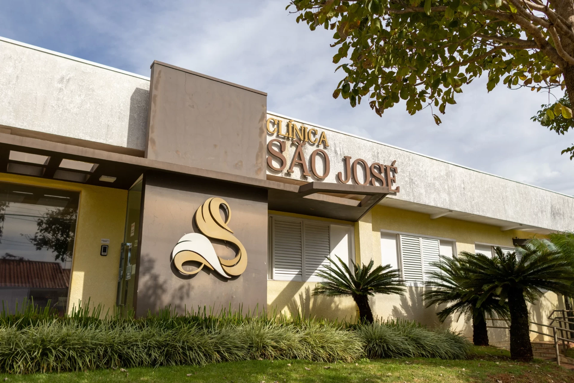 Fachada da Clínica de Vacinas São José em Campo Mourão